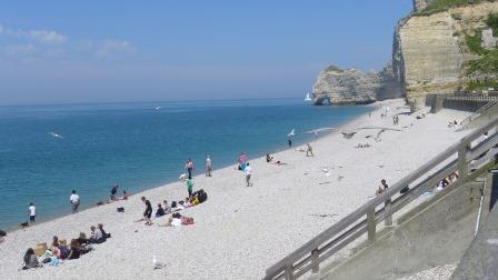Etretat et la porte d'amont web